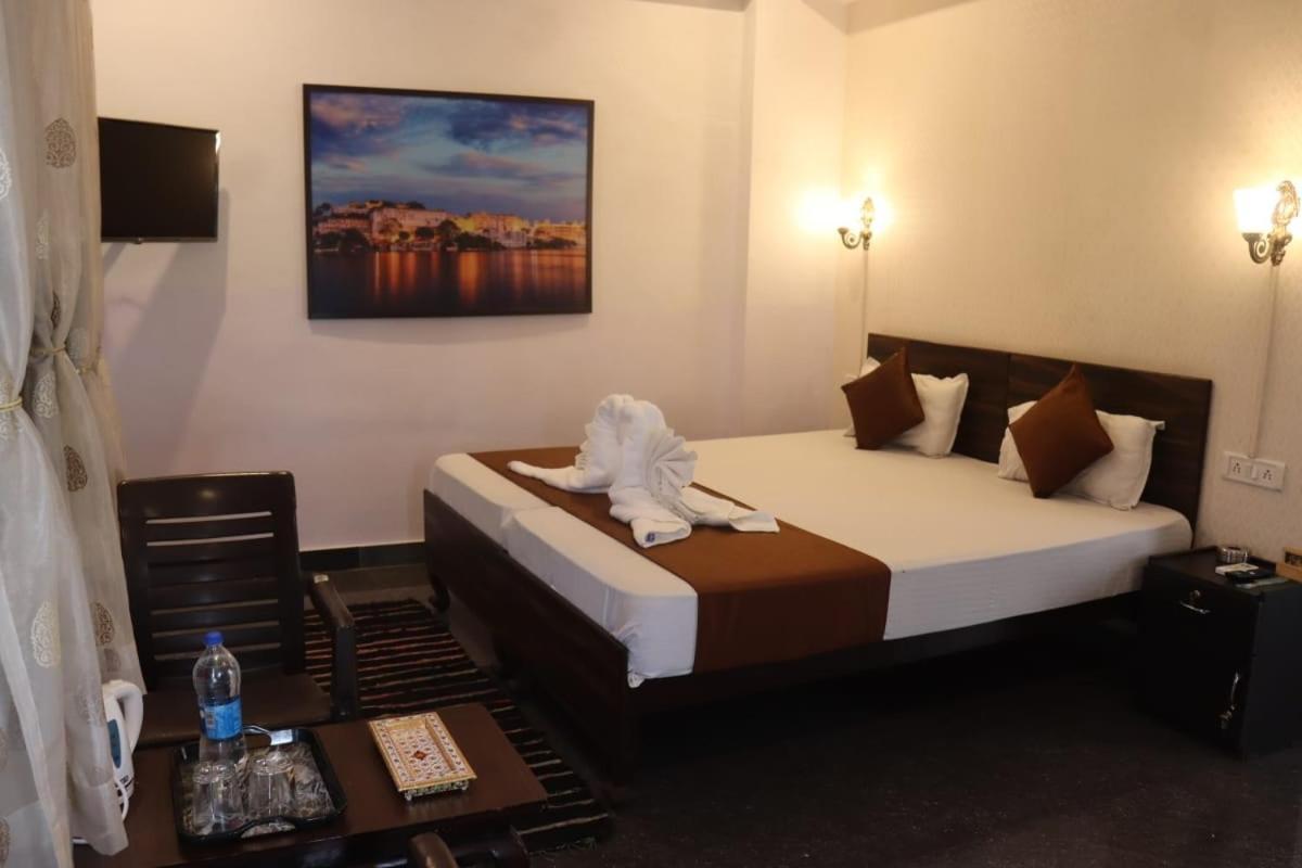 Hotel Shiv Palace Ουνταϊπούρ Εξωτερικό φωτογραφία