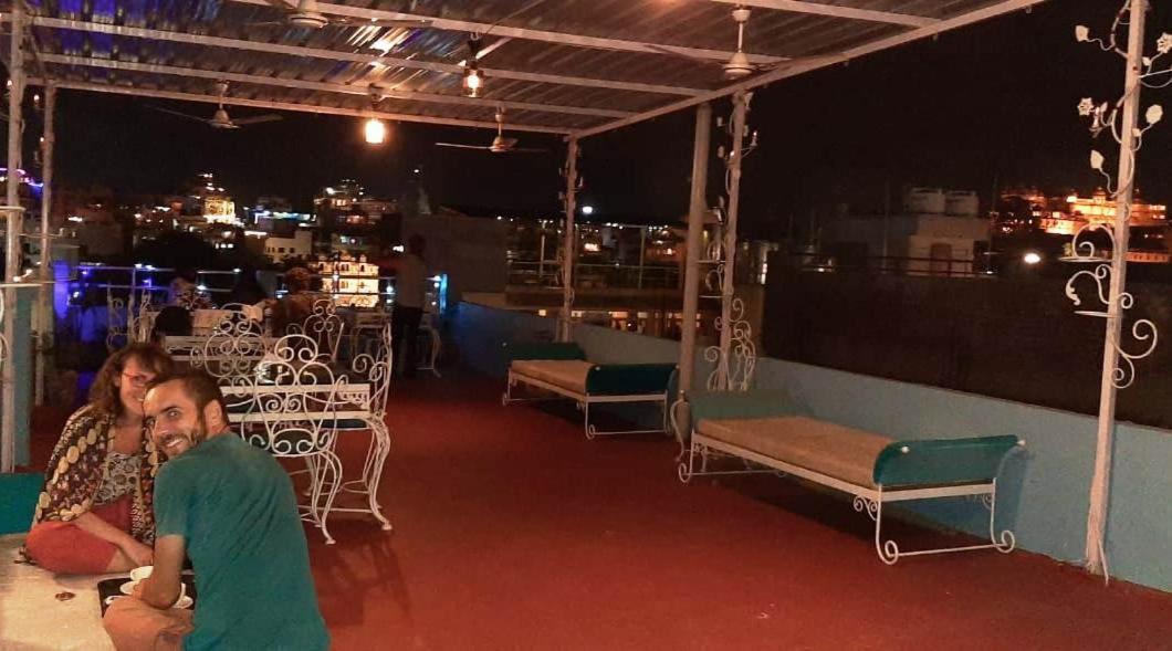 Hotel Shiv Palace Ουνταϊπούρ Εξωτερικό φωτογραφία